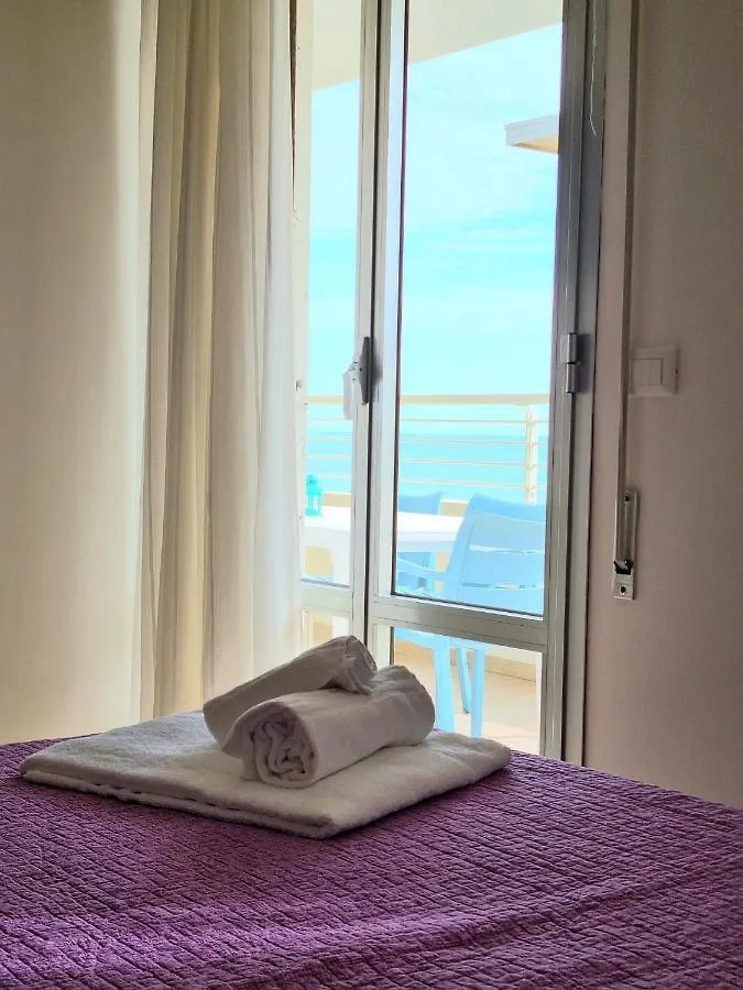 לידו די ג'סולו Sea View Apartment With Swimming Pool 0*, לידו די ג'סולו איטליה